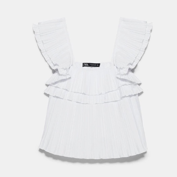 New with tags Zara pleated top - Picture 2 of 2
